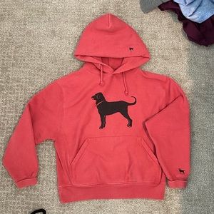 Rustic red men’s black dog sweatshirt